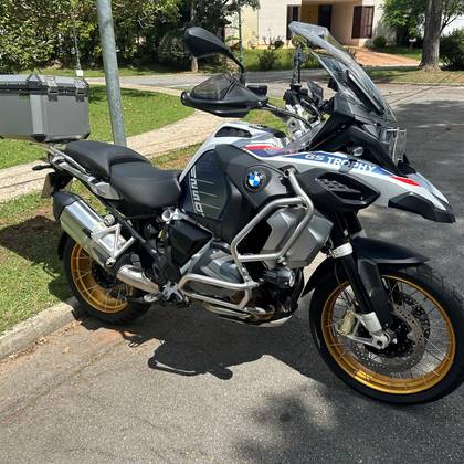 BMW R 1250 GS ADVENTURE PREMIUM BMW R 1250 GS ADVENTURE PREMIUM